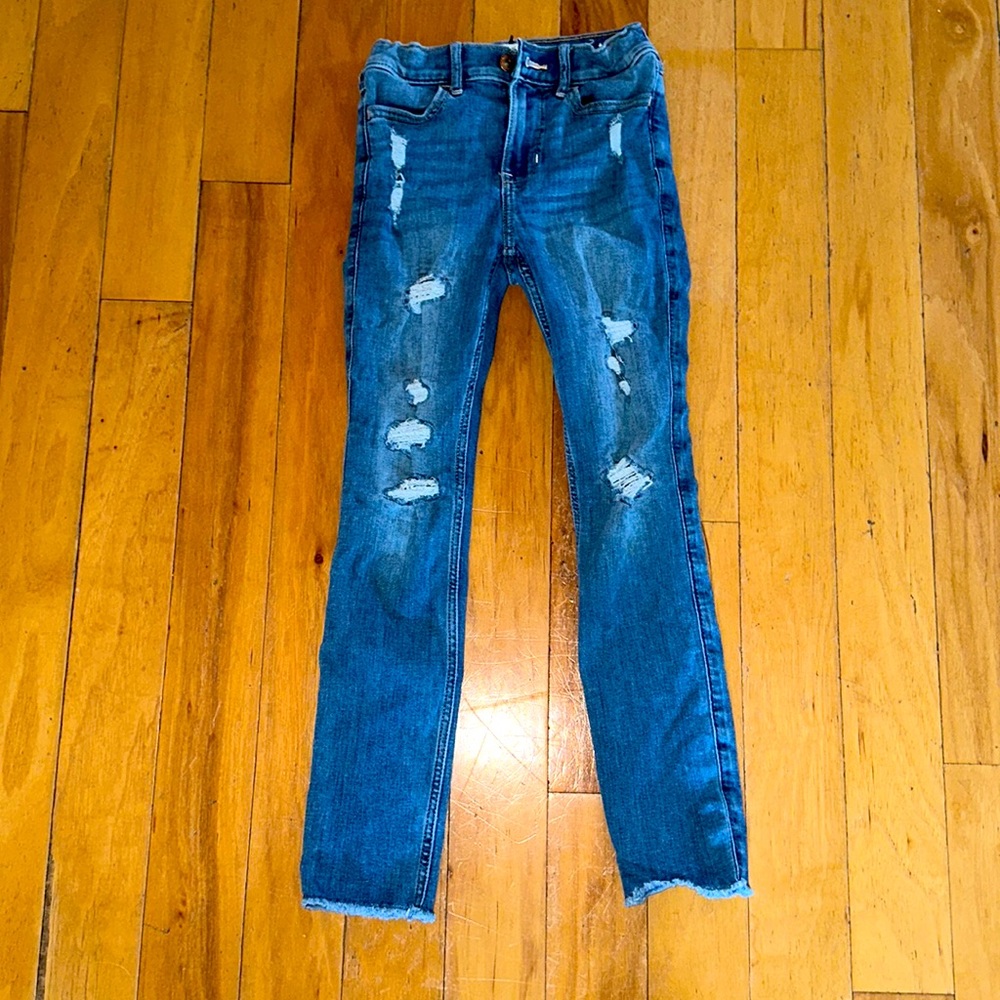 Girls Abercrombie kids slim jeggings.